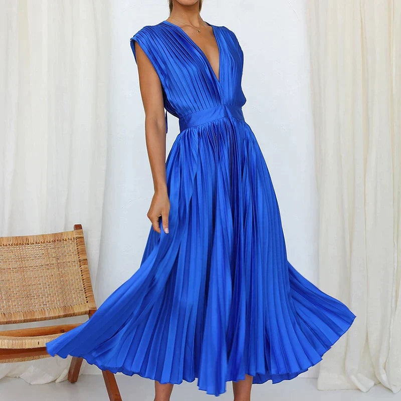 EVE - MAXI DRESS WITH V-NECK AND PLEATS