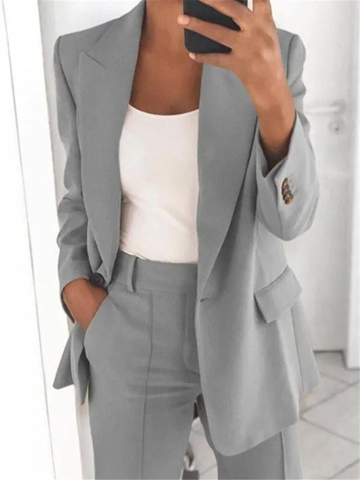 Stevella™ Women's Suit